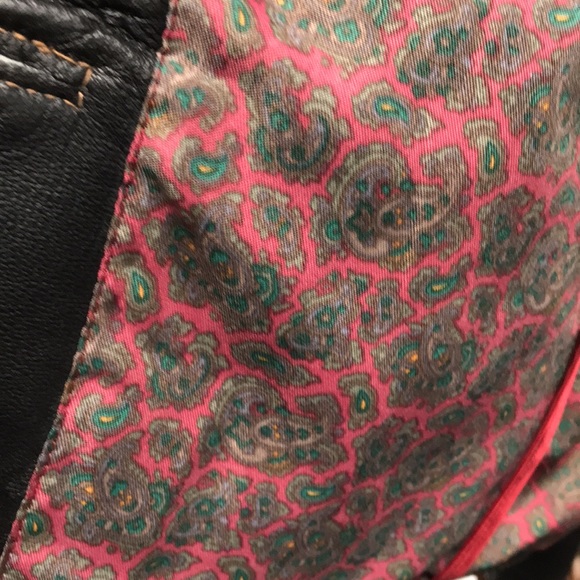 Stylish soft black leather jacket size Large - Picture 7 of 7